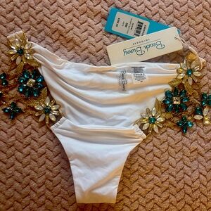 Beach 🏖️ bunny bikini 👙